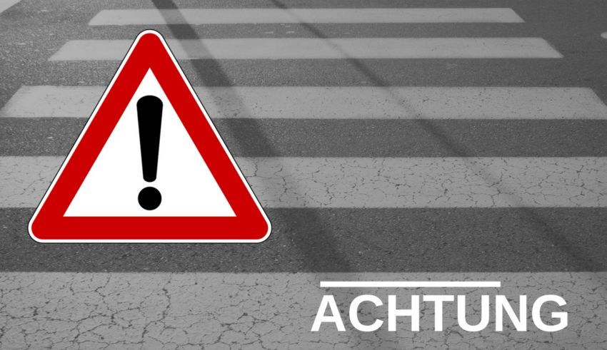 Achtung_Strasse